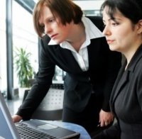 Повече жени шефове, нареди Еврокомисията!