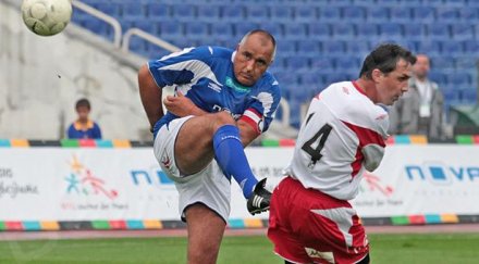 бойко остана без топла вода