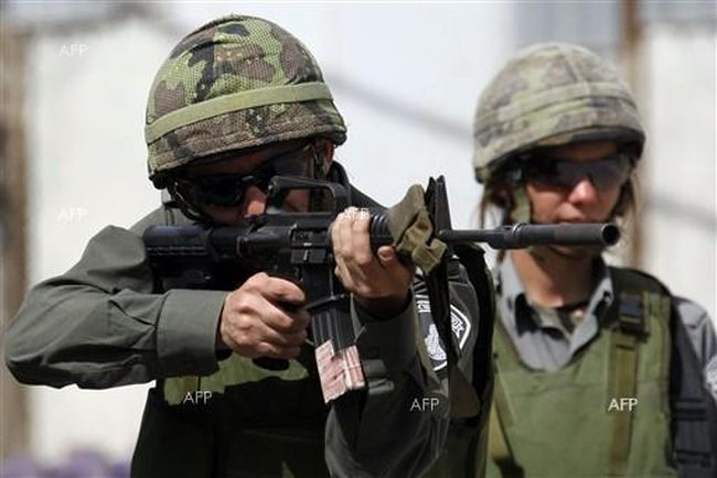 Израел засилва войските си
