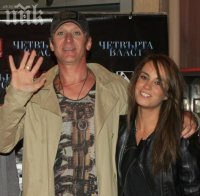 След пиянски скандал: Деян Донков пак заряза Радина Кърджилова
