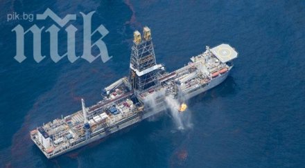 два плавателни съда сблъскаха мексиканския залив разлив петрол