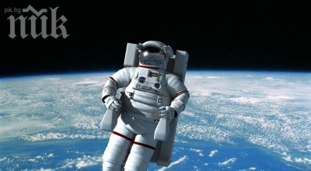 нещо ужасяващо случи космонавт филмът гравитация реално време видео