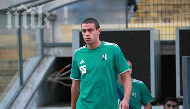 Лудогорец играе достойно, нулево реми на полувремето във Валенсия