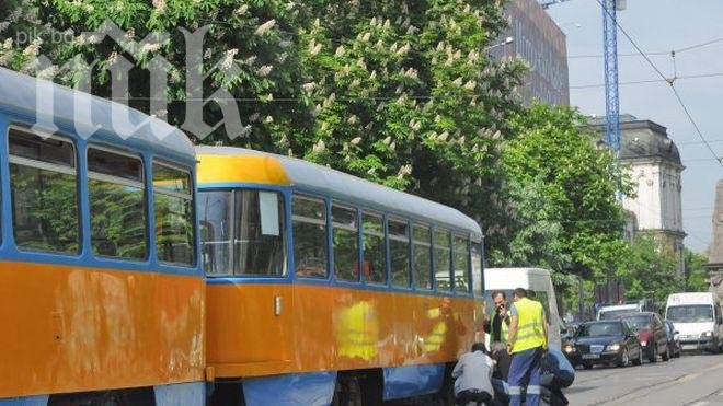 Спират трамваите в участъци по линия 6А в столицата