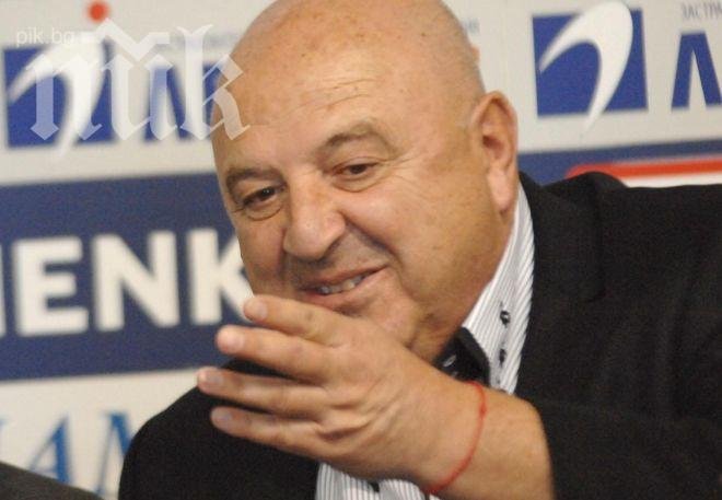 Венци Стефанов: Безумно е ЦСКА да продава акции. Няма нищо истинско в това!