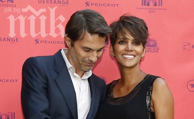 Холи Бери пред развод
