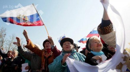 000 граждани крим поискали руски паспорти