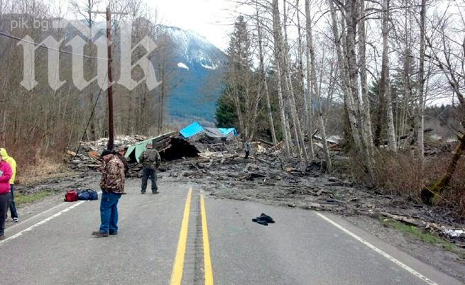 176 души в неизвестност след свлачището във Вашингтон (видео)