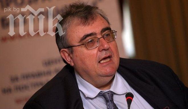 Огнян Минчев: Путинчетата изпълзяха от пещерата, след като страхливо надничаха от входа й 25 години