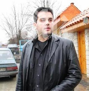 Между 30 и 40 бона намерени в джоба на застреляния Манджуков