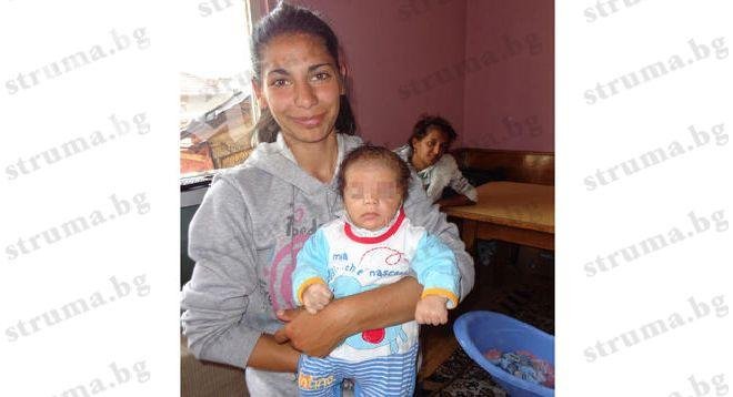 Бебе без уши се роди в Кюстендил (снимка)