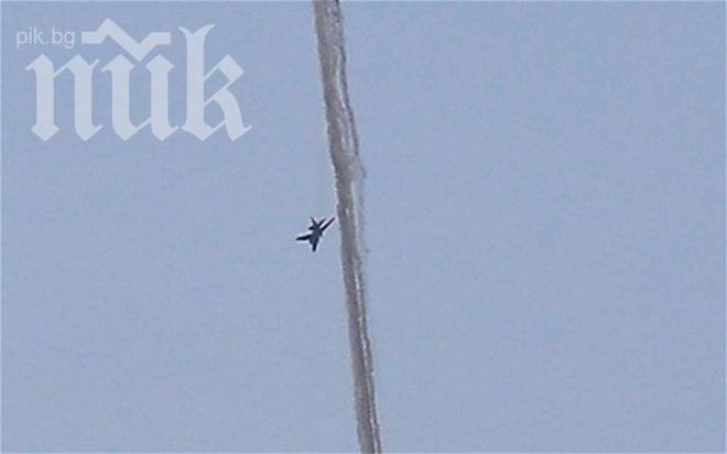 Турция свали сирийски изтребител, пилотът катапултира, намериха го жив