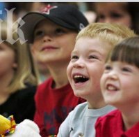 Първи април по света