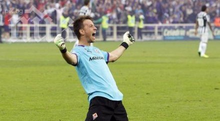 вратар подновява договора фиорентина