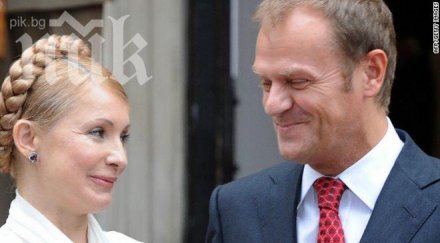 полският премиер почете паметник украински националисти