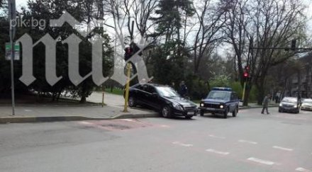 нагъл шофьор закъса морската градина варна снимки