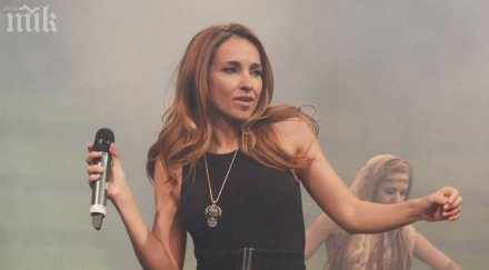 алекс раева кукла без грим снимка