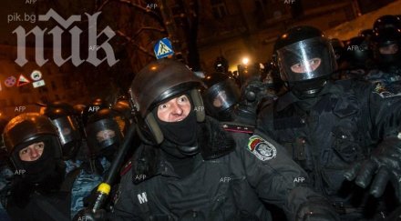 експерт украйна приключи мирните протести чака страшното