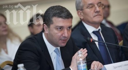 стойнев началото управлението платени 300 млн бизнеса
