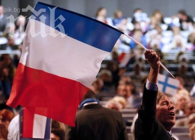 Десните разбиха социалистите на местните избори във Франция