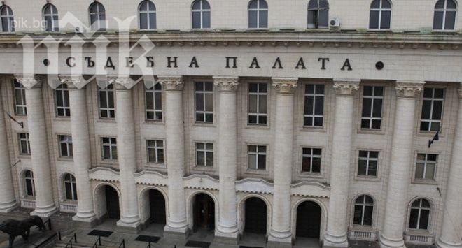 Адвокатите още по-скъпи