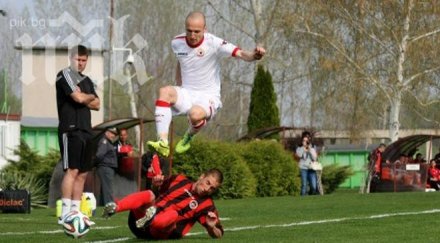 долапчиев поведе цска разгром локомотив мездра