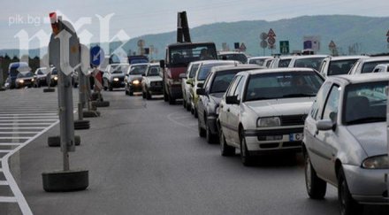 министър обеща задръствания морето