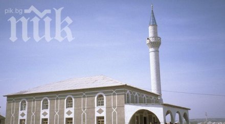 кримските татари върнат собствеността джамиите