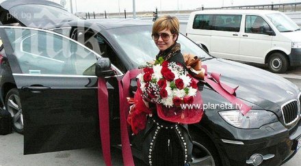 откраднаха джип 160 бона чалга певицата галена софия
