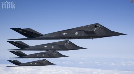 аржентина обвинява фолкландските острови ядрена база нато