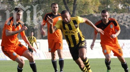 ботев води литекс края първото полувреме