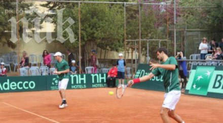 гришо кутровски биха гърция предсрочно купа дейвис