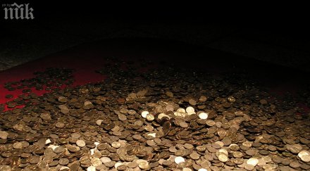 възход падение мъж открил съкровище млн евро сади репички
