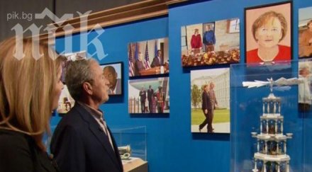 джордж буш нарисува баща путин меркел блеър световни лидери снимки