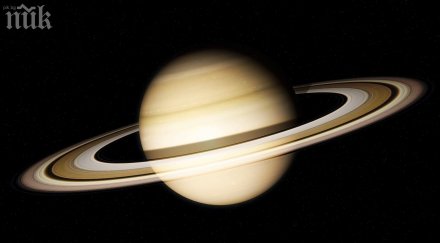 феноменално живот луната сатурн