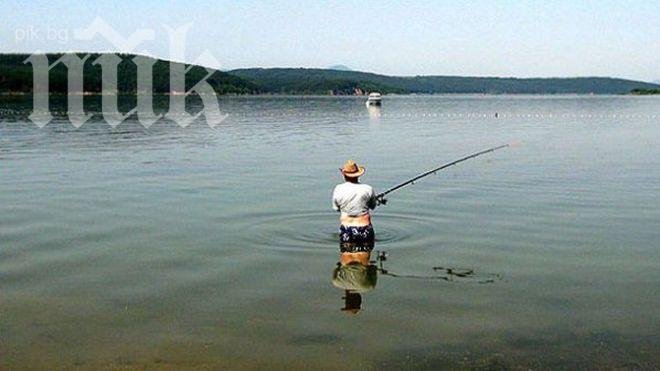 Кметът на Силистра забрани къпането в Дунав

