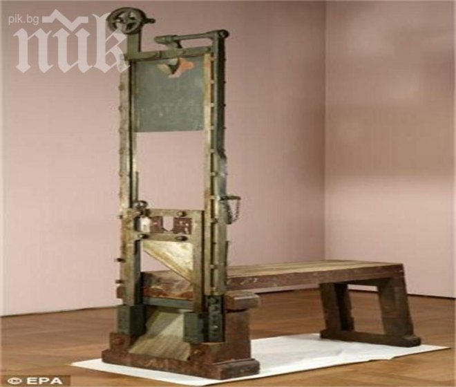 Жестокост! Обезглавиха християнско семейство заради богохулство