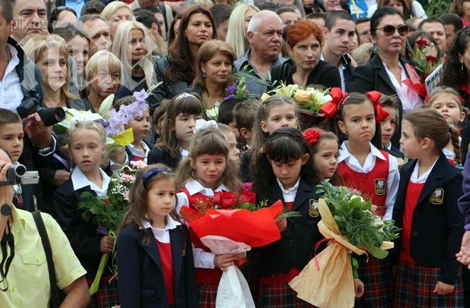 Частно основно училище Бургас отваря врати