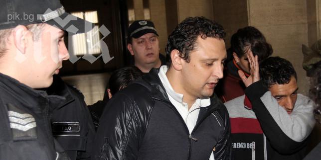 Бизнесменът Шмид: Любо Къдравия поръча убийството ми на грузинец! Полицаи ми поискаха рушвет