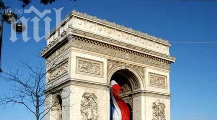 протестиращи окупираха телевизия париж