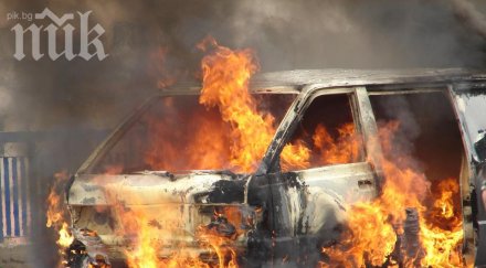 шест коли бомби разтърсили багдад убивайки седем души