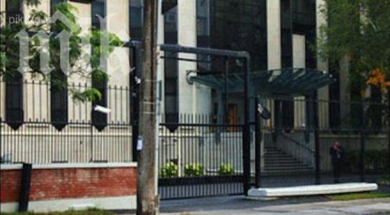 канада препоръча сътрудник руското посолство отава напусне страната