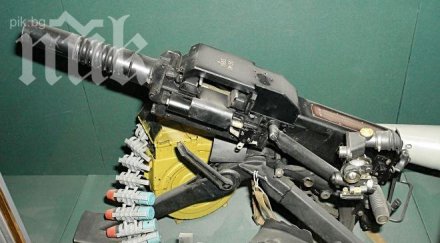 мъж гранатомет нахлу бърза помощ