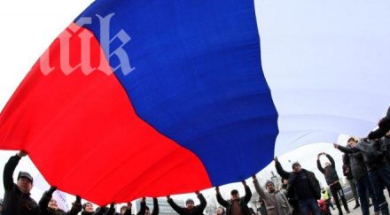 стотици активисти дежурят сградата областната администрация донецк очакване щурм