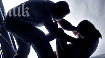 сексуален маниак нападна благоевградчанка вход блок