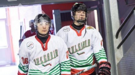 българия смаза грузия световното хокей люксембург