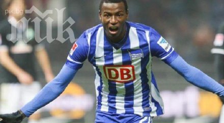 борусия дортмунд подписа заместника левандовски