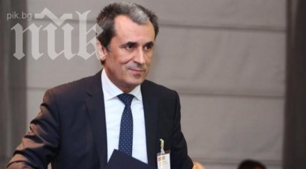 орешарски поздрави георги иванов случай годишнината полета космоса