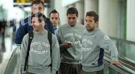 охранител претърси щателно лионел меси летището мадрид