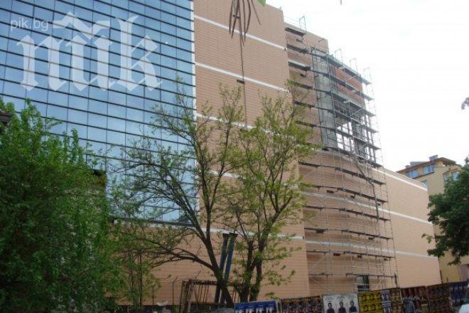 Израелци довършват фалирал мол в Пловдив